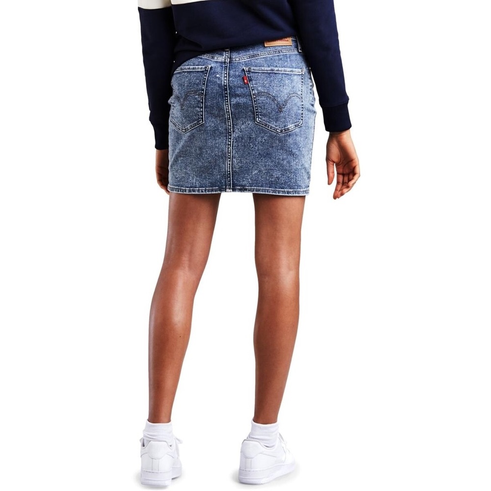 Levi’s Jeans Mile High Denim Acid Wash Skirt - Size 24